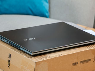 Zenbook Pro Duo 15/ Core i9 9980HK/ 16Gb Ram/ RTX 2060/ 1Tb SSD/ 15.6" 4K Oled Touch!! foto 15