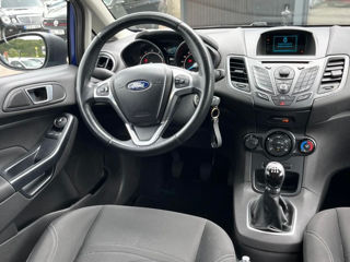 Ford Fiesta foto 4