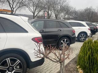 Mercedes GLC foto 11