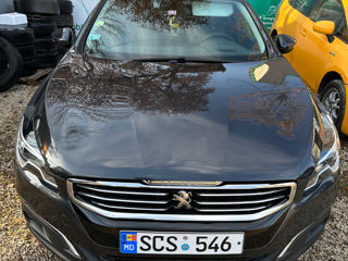 Peugeot 508 foto 1