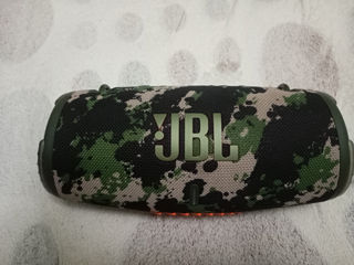 Vând boxă jbl xtreme 3