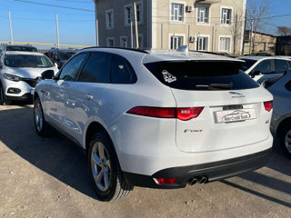 Jaguar F-PACE foto 4