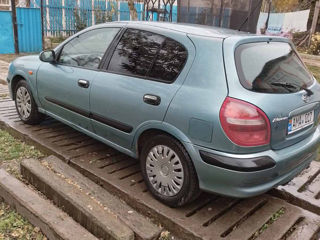 Nissan Almera foto 2