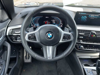 BMW 5 Series foto 6