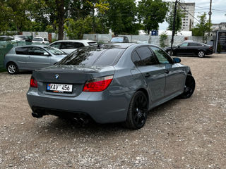 BMW 5 Series foto 5