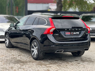 Volvo V60 foto 5