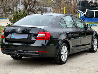 Skoda Octavia foto 6