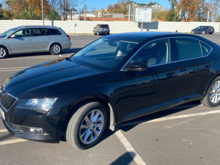 Skoda Superb foto 9