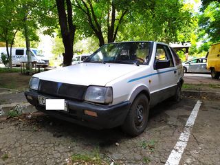 Nissan Micra foto 2