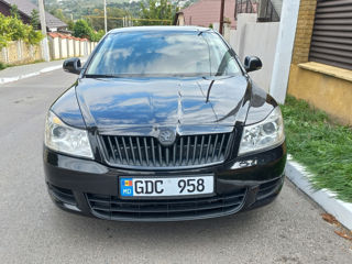 Skoda Octavia foto 1