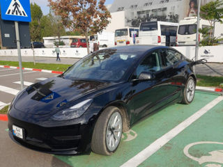 Tesla Model 3 foto 5