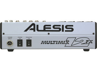 Alesis MultiMix 12FX Mixer=250euro; Mixer NOVA Digi mix 1600 =760euro;; foto 1