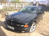 BMW 5 Series foto 3