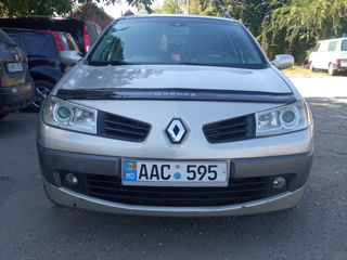 Renault Megane foto 1