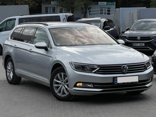 Volkswagen Passat foto 4