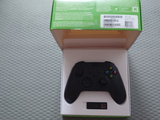 Vînd Controler Xbox foto 2