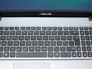 ноутбук Asus k550j i7 / 8GB / GTX 950 фото 3