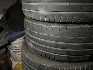 Anvelope 225/44 r19 Dunlop foto 5