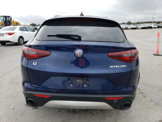 Alfa Romeo Stelvio foto 4