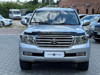 Toyota Land Cruiser foto 2