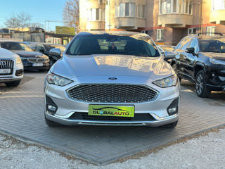 Ford Fusion foto 2