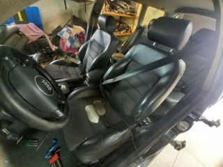 Salon piele Alicantara A6 C5 2003 cu incalzire la pret 200 euro