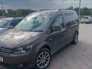 Volkswagen Caddy foto 1