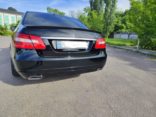 Mercedes E-Class foto 4