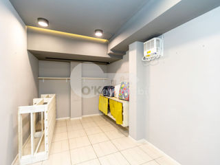 Spatiu comercial spre chirie, Centru, 1500 € ! foto 6