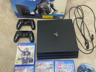 Play Station 4 pro 1 TB foto 1