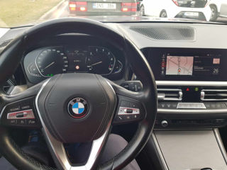 BMW 3 Series фото 2