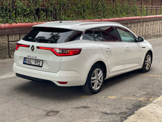 Renault Megane foto 3