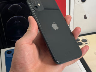 iPhone 11,Black,64GB foto 2