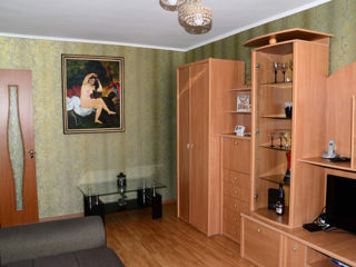 Apartament cu 2 camere, 48 m², Podul Chișinăului, Bălți foto 1