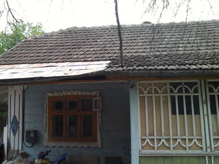 Срочно - кирпичный дом , рядом с санаторием Кодру + земля или меняю на малосемейку в Кишиневе . foto 2