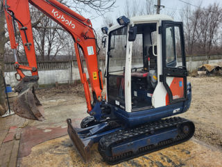 Exavator:  Kubota KX 61-3.   2.6 t foto 2