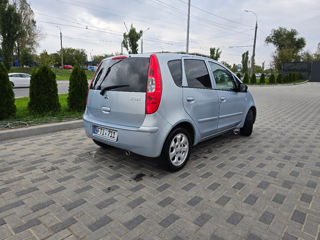 Mitsubishi Colt foto 4