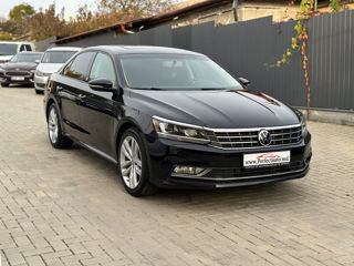 Volkswagen Passat foto 2