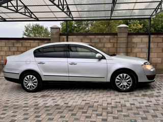 Volkswagen Passat foto 7