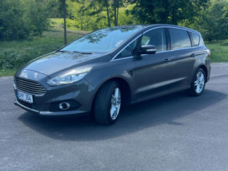 Ford S-Max foto 2