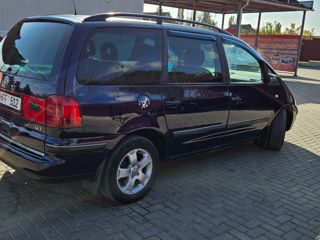 Volkswagen Sharan foto 3