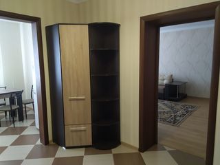 Apartament cu 2 camere, 66 m², Centru, Comrat foto 3