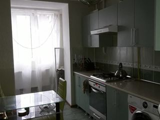 Apartament cu eurorerparatie si incalzire autonoma foto 1