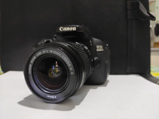Canon EOS 650D + 18-55mm