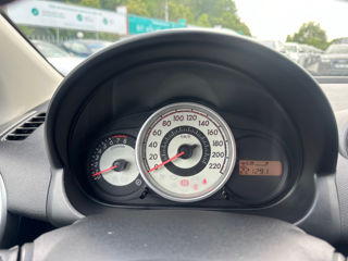 Mazda 2 foto 9