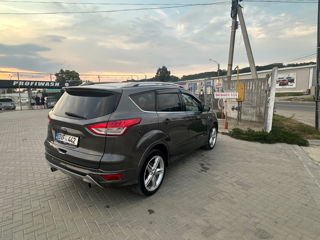 Ford Kuga foto 3