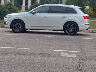 Audi Q7 foto 6