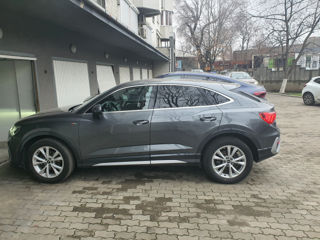 Audi Q3 foto 2