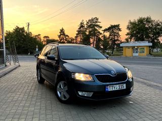 Skoda Octavia фото 8