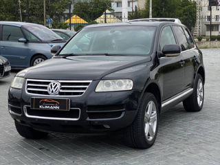 Volkswagen Touareg foto 2